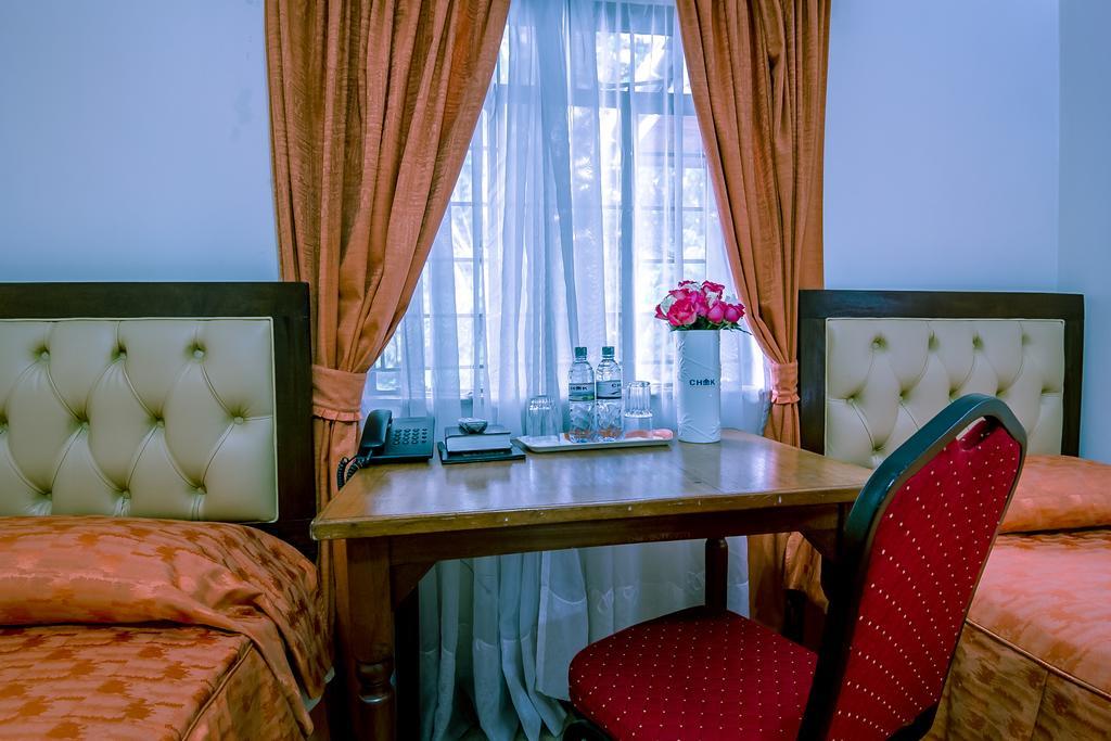 Chak Guesthouse & Conference Center ナイロビ エクステリア 写真