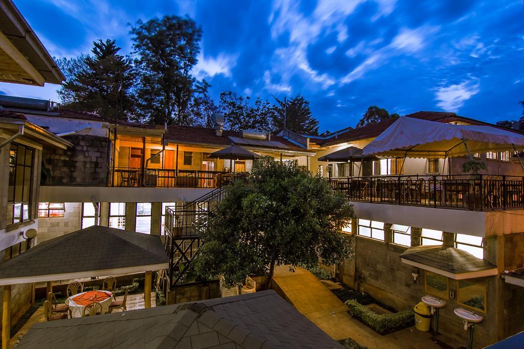 Chak Guesthouse & Conference Center ナイロビ エクステリア 写真