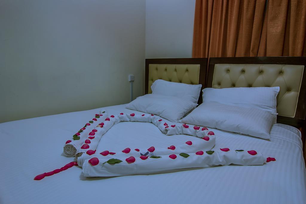 Chak Guesthouse & Conference Center ナイロビ エクステリア 写真