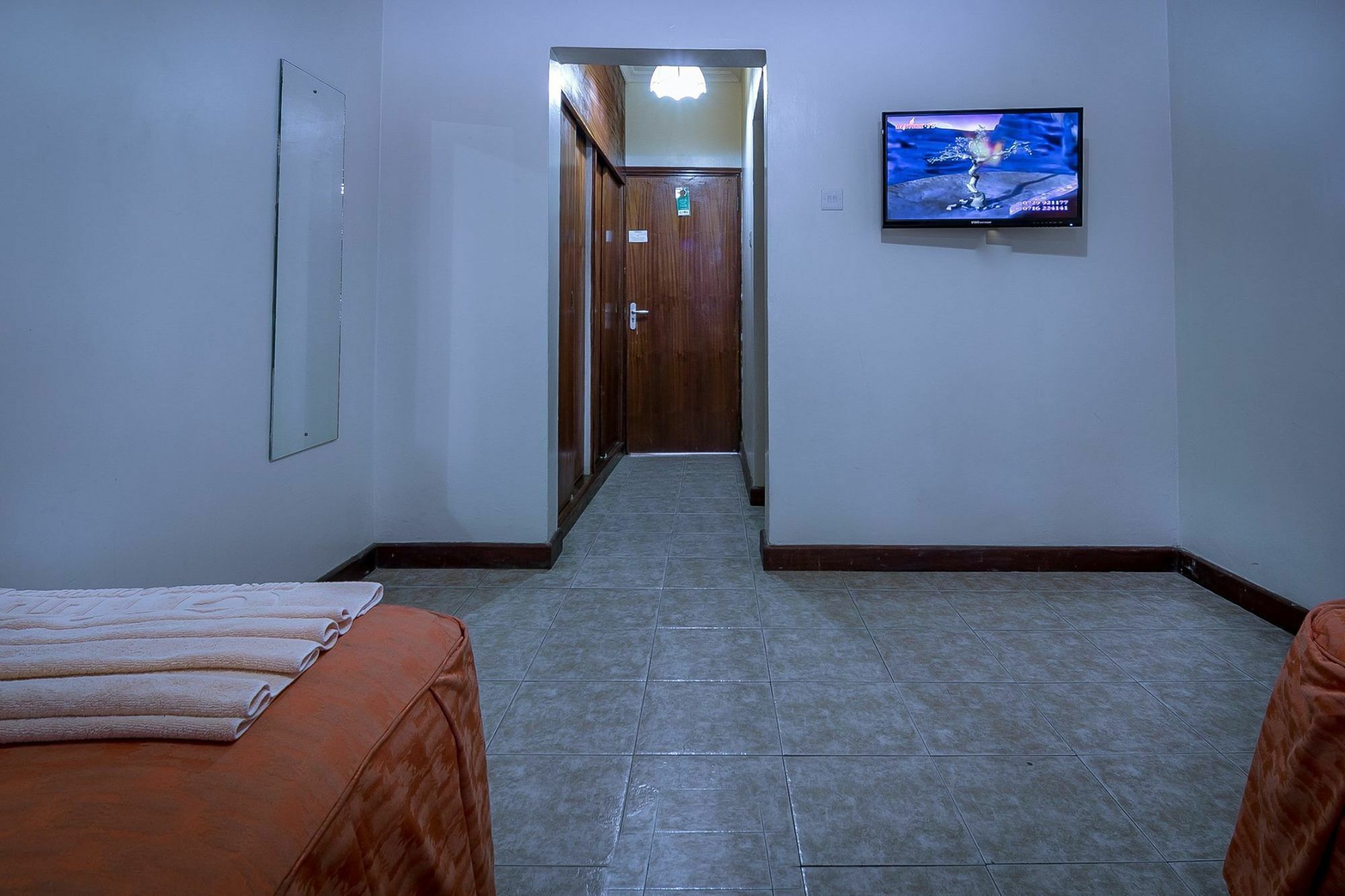 Chak Guesthouse & Conference Center ナイロビ エクステリア 写真